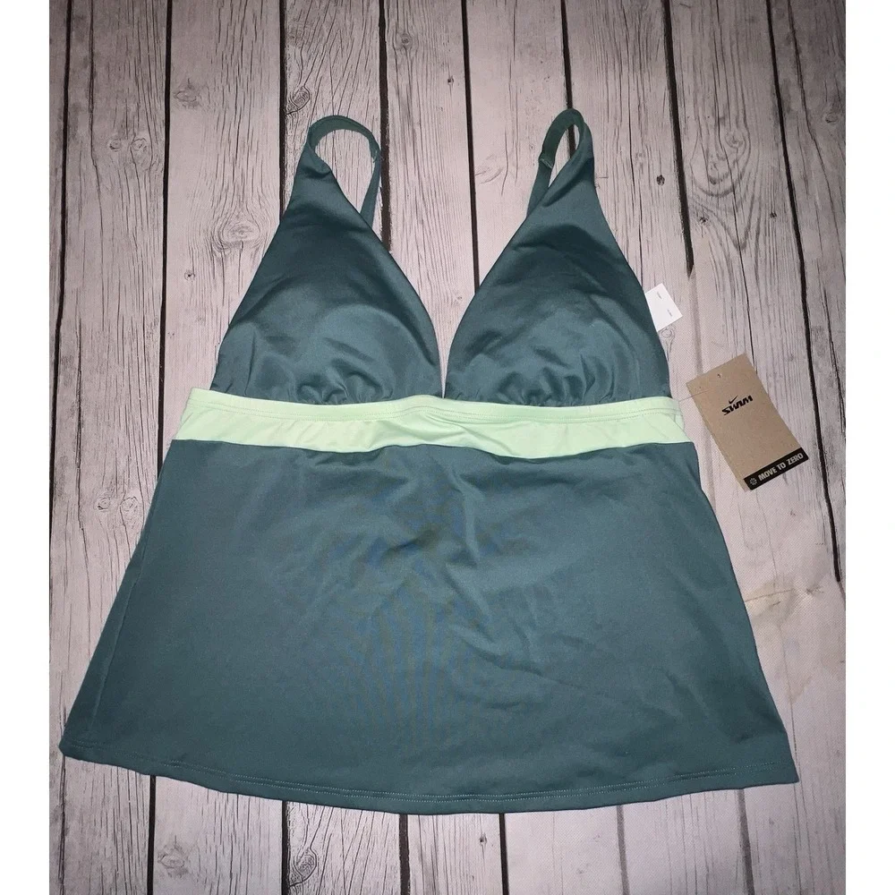 Nike Women's Swim Built-In Bra Tankini Top Green Size Large